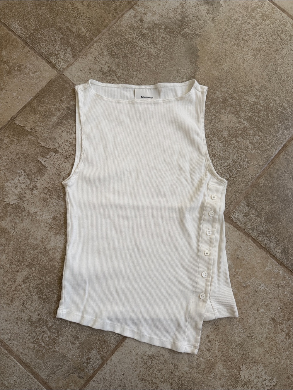Reformation Women's Button-Accent Hudson Knit Tank Top